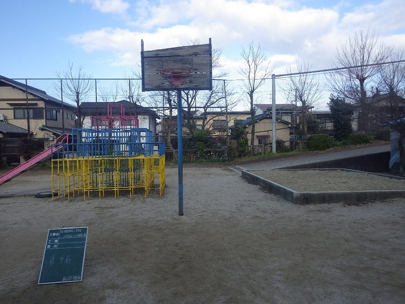 京都市立北醍醐小学校バスケットコート改修工事 東和スポーツ施設株式会社